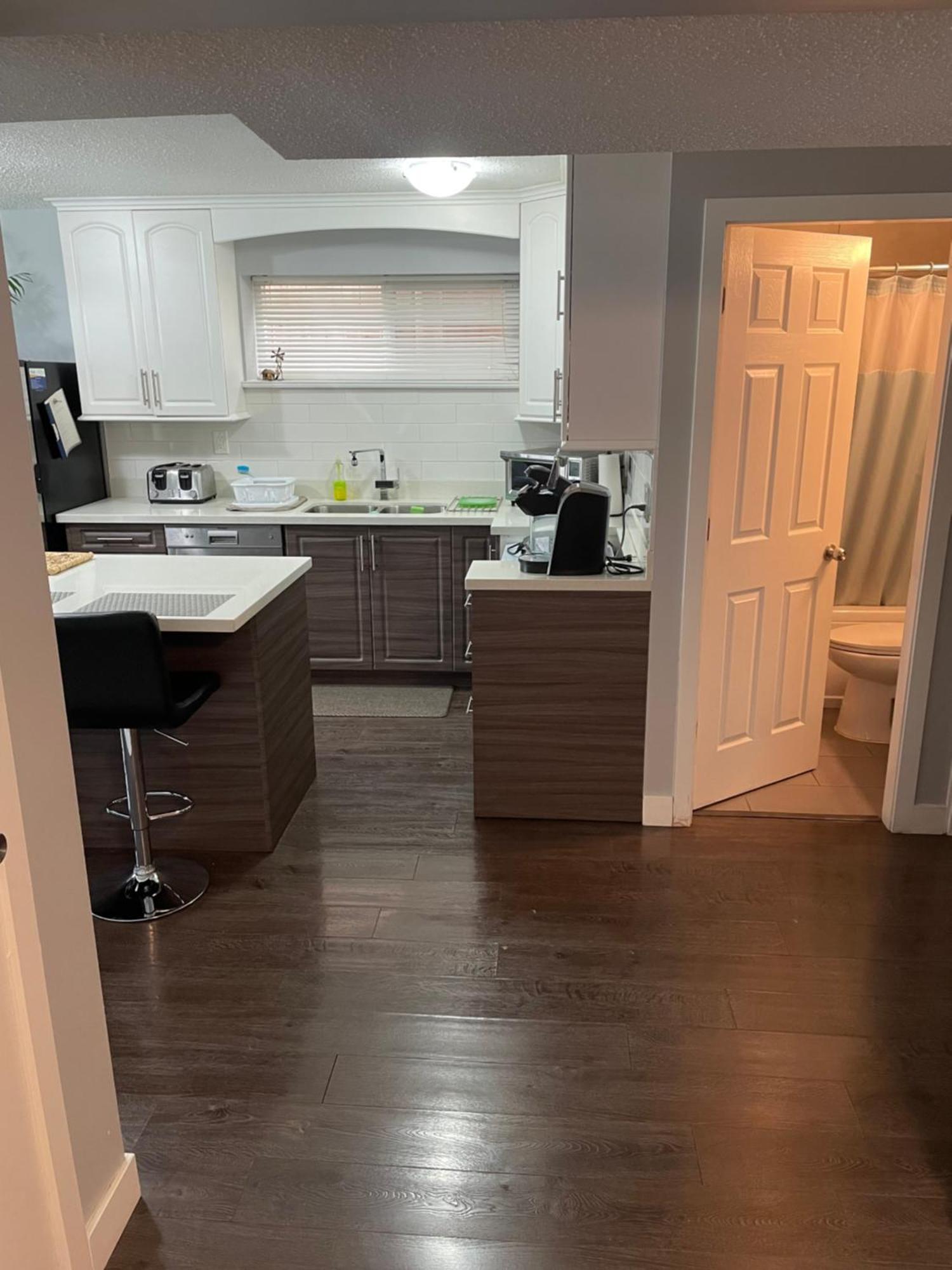 Suite Sunrise Vancouver Luaran gambar