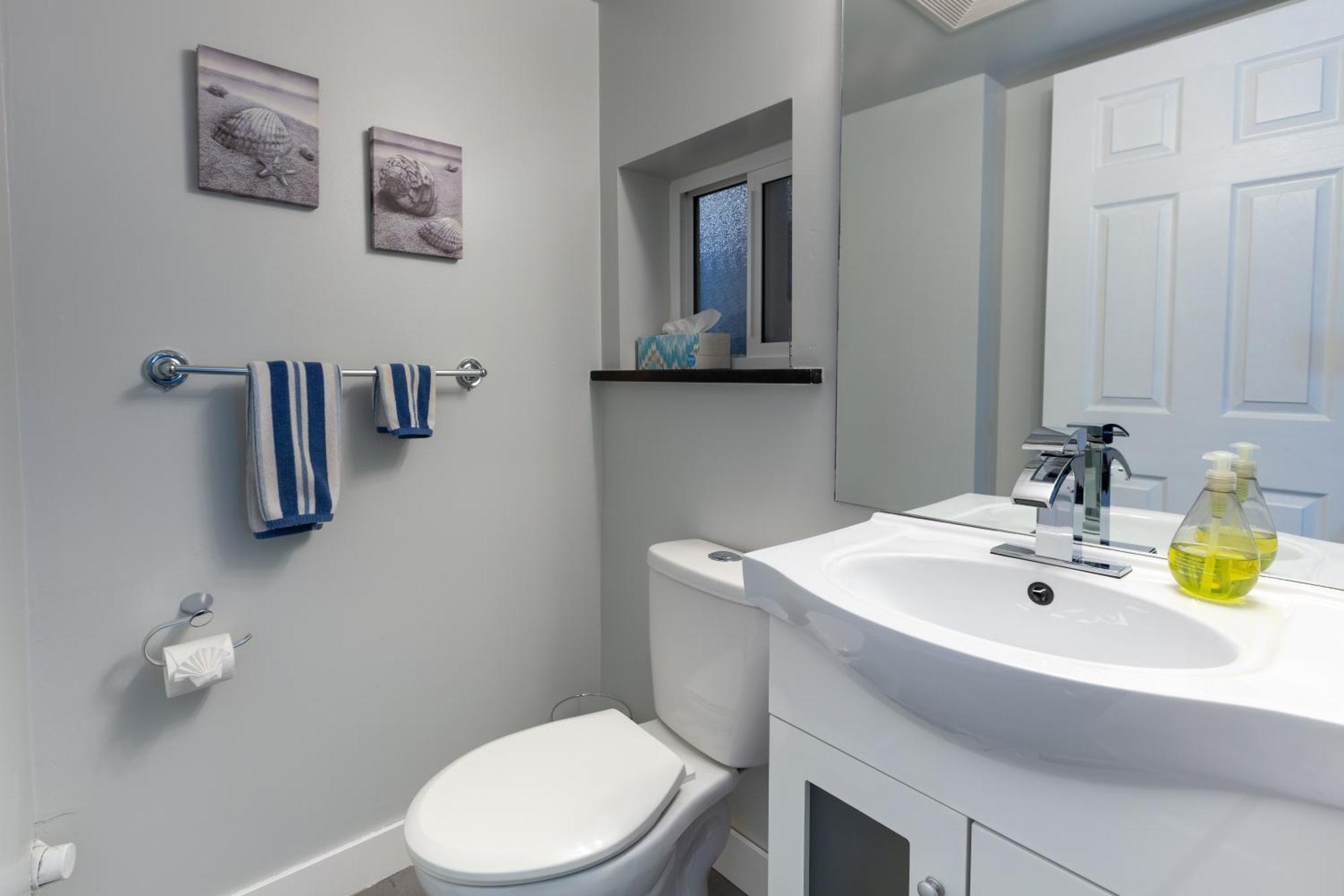 Suite Sunrise Vancouver Luaran gambar
