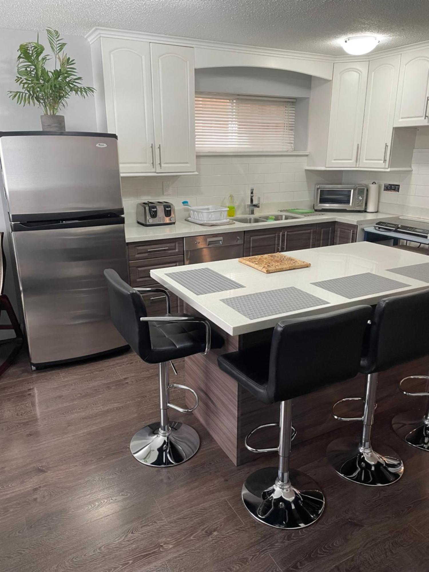 Suite Sunrise Vancouver Luaran gambar